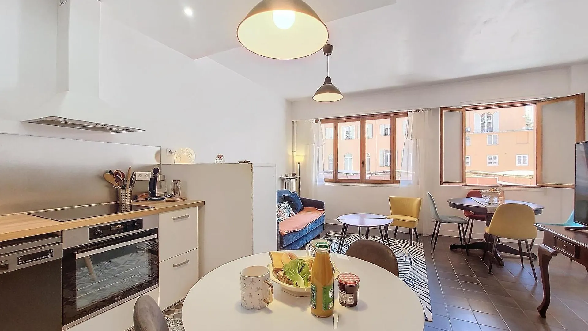 Nestor&Jeeves - Escapade - Central - Near Beach Nice Apartment